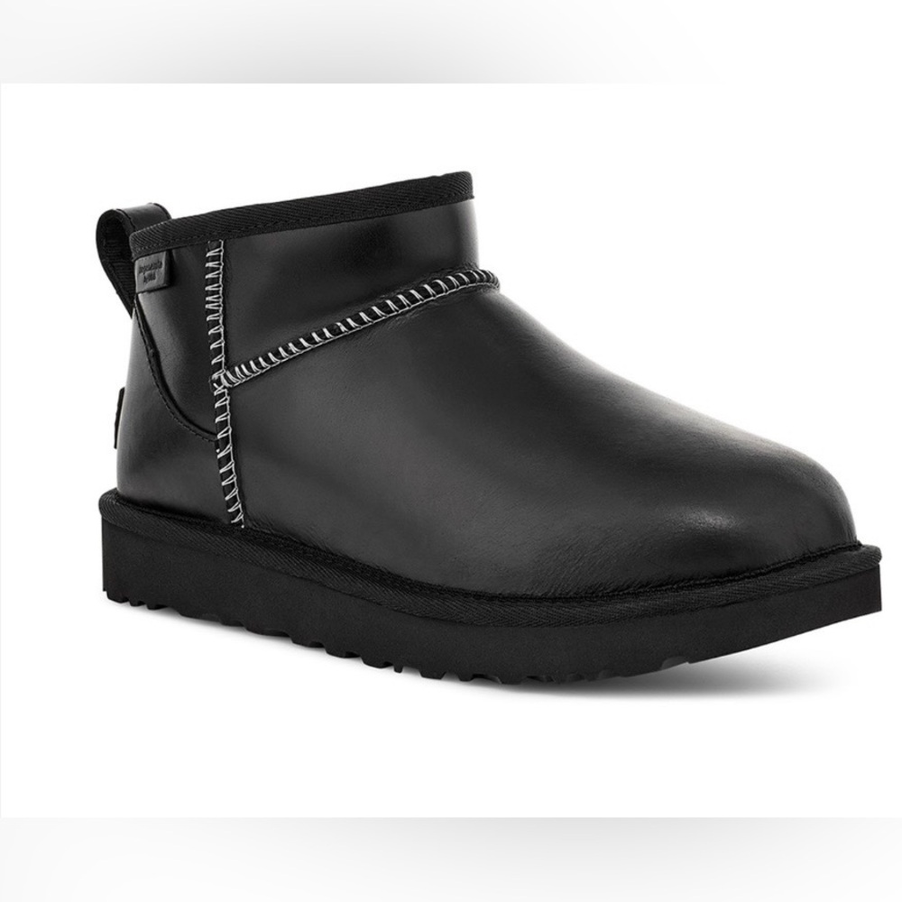 NIB UGG® Women's Classic Ultra Mini Leather Regen Boots